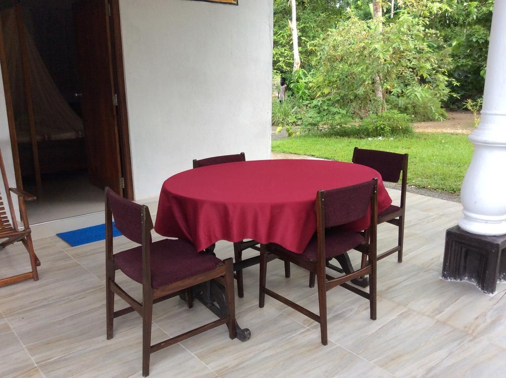 Fern Dale Villa Weligama Rum bild